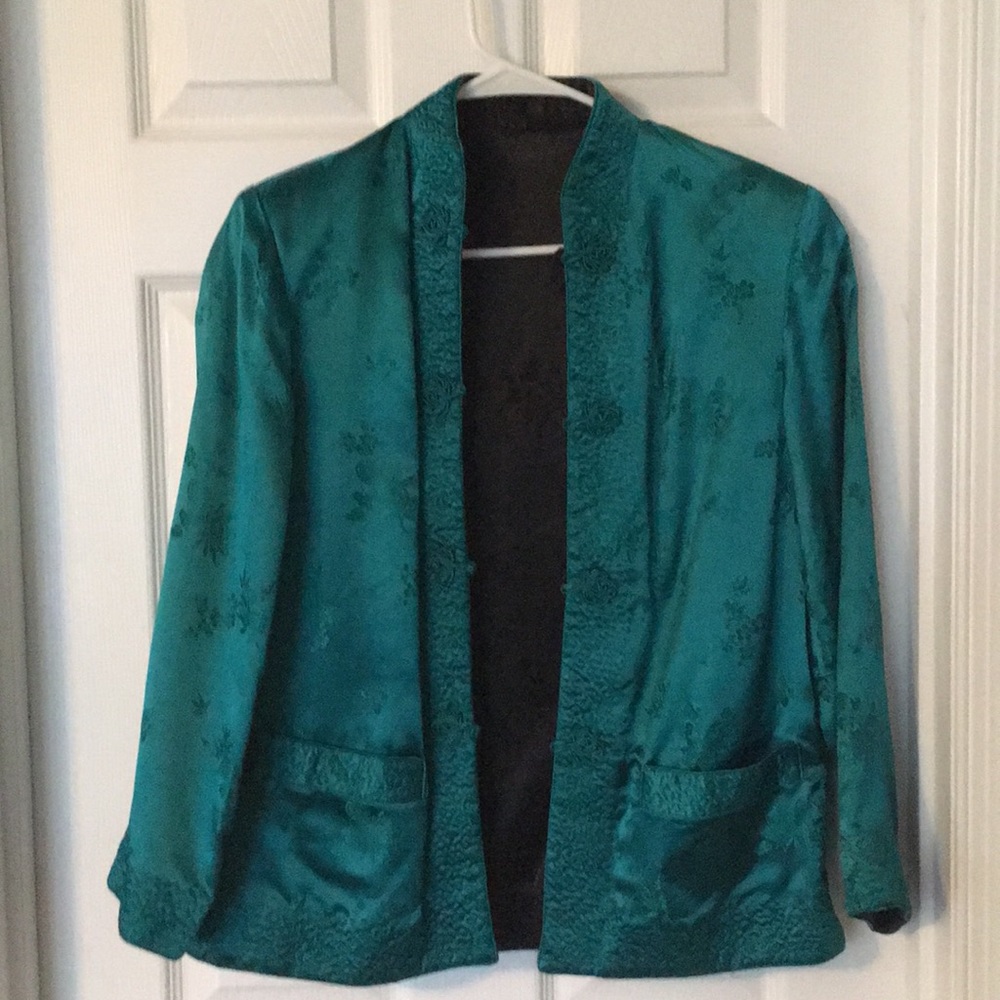 3/$20 Reversible embroidered jacket